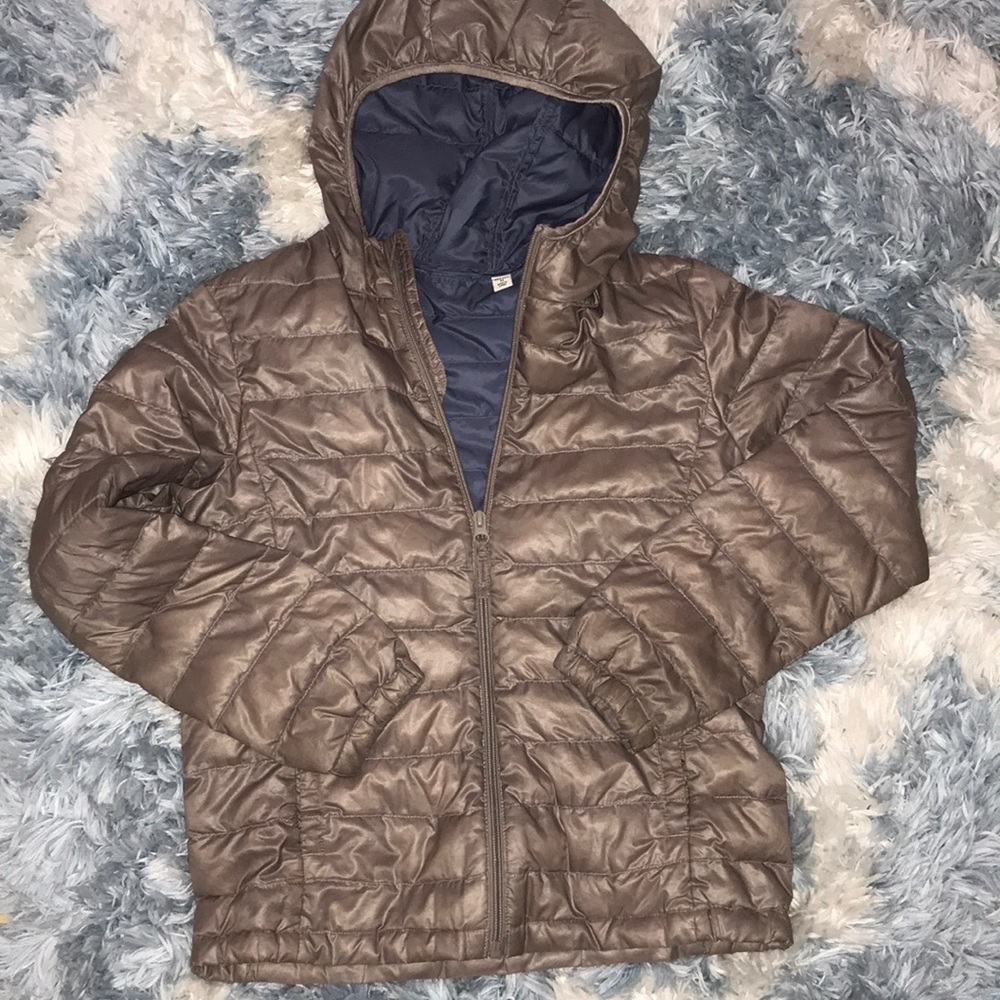 uniqlo gray and blue hooded jacket